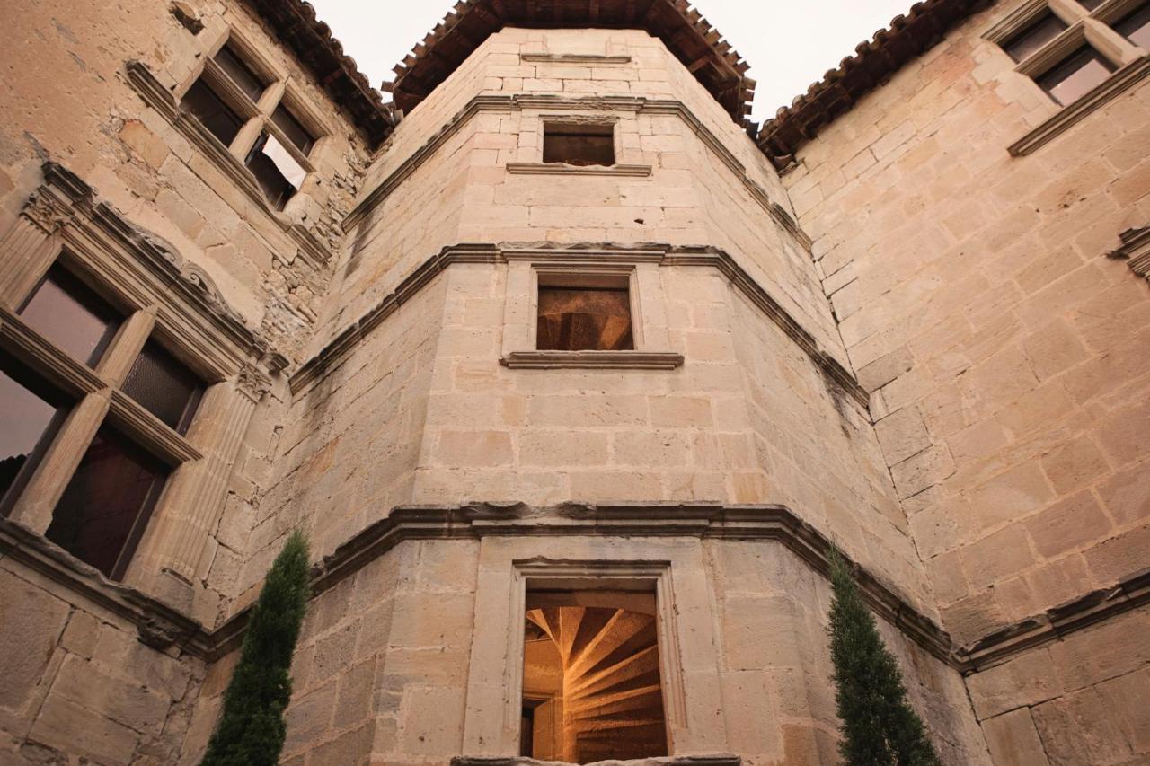 Chateau Des Ducs De Joueuse, Bw Signature Collection Hotel 4*