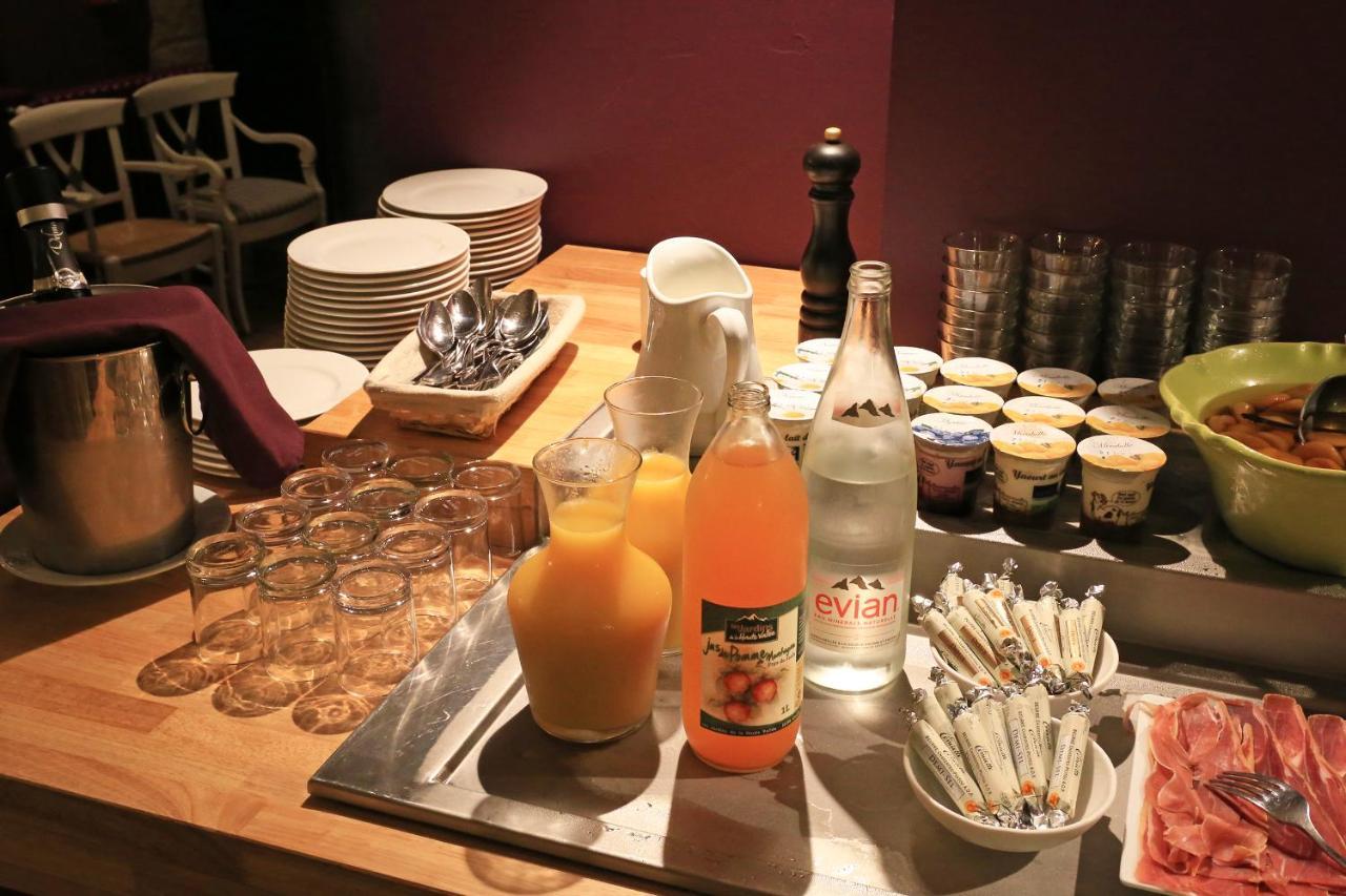 Chateau Des Ducs De Joueuse, Bw Signature Collection Hotel 4*