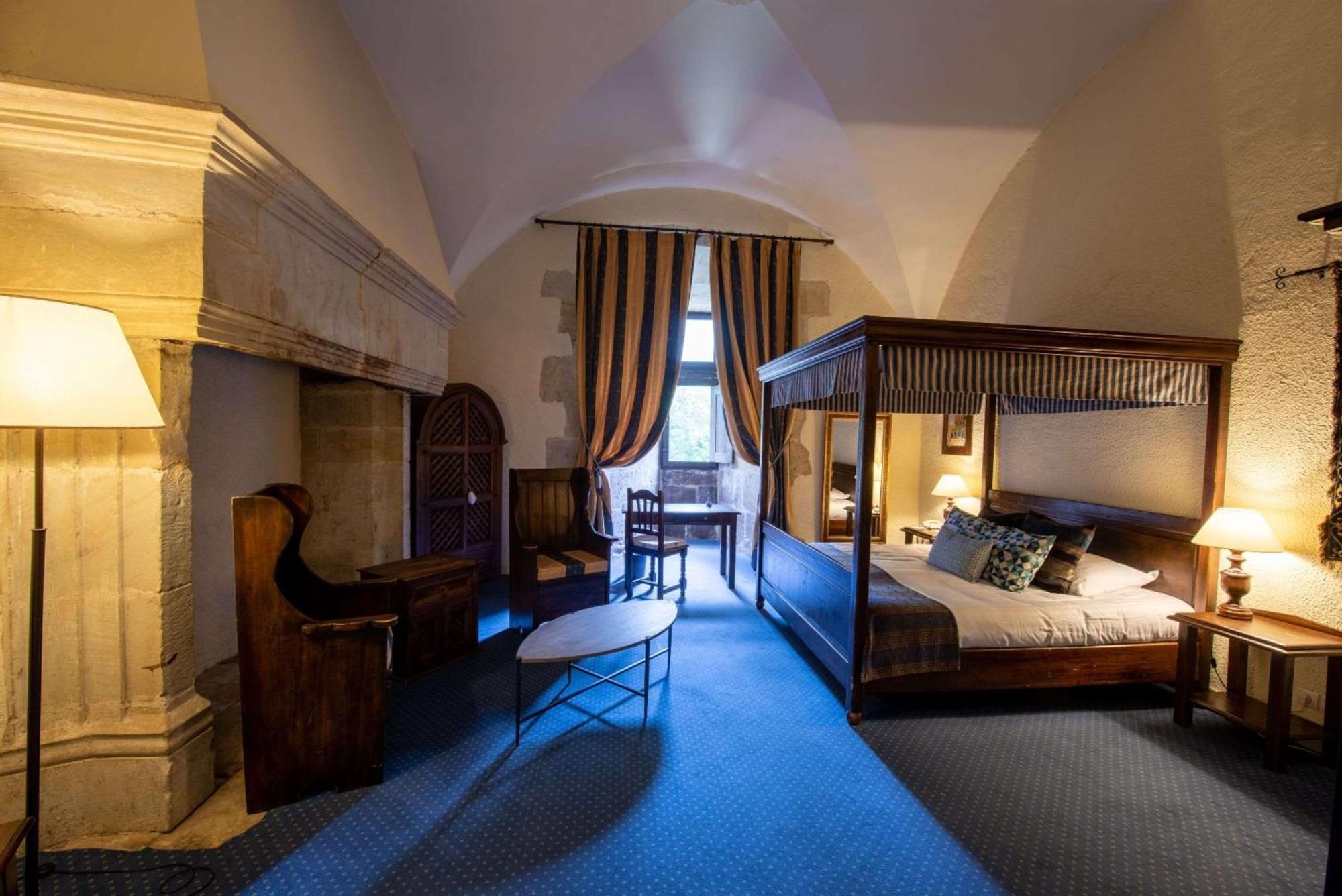 Hotel Chateau Des Ducs De Joueuse, Bw Signature Collection