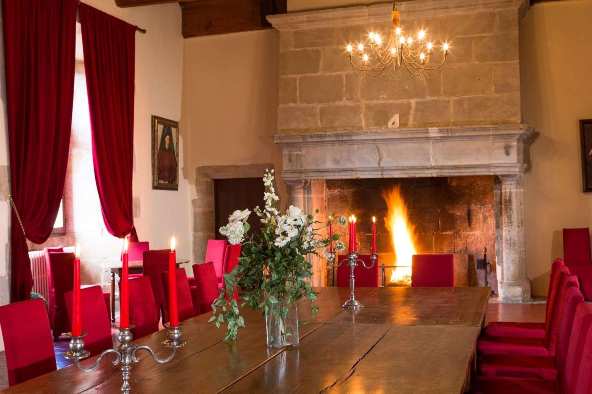 Chateau Des Ducs De Joueuse, Bw Signature Collection Hotel 4*